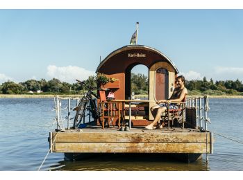 hausboot_in_brandenburg.jpg